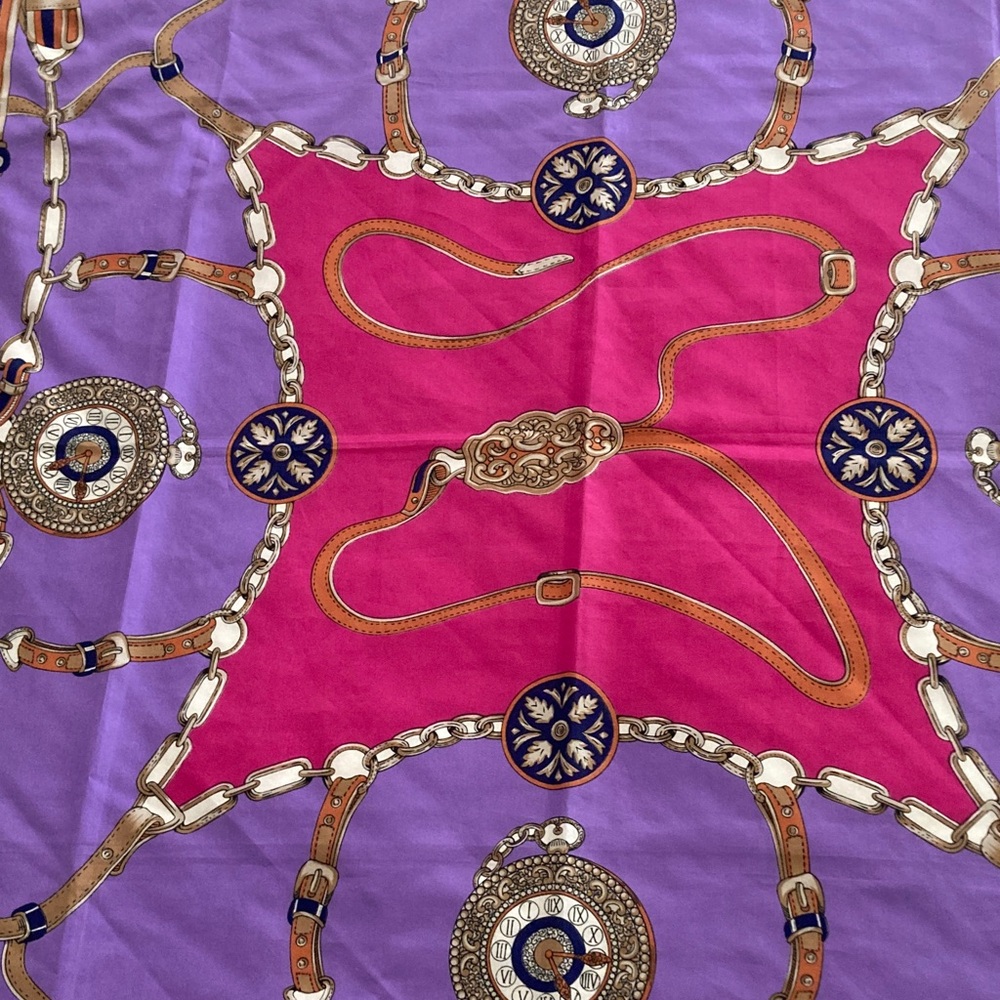 Pink and Purple Scarf with Chain Print